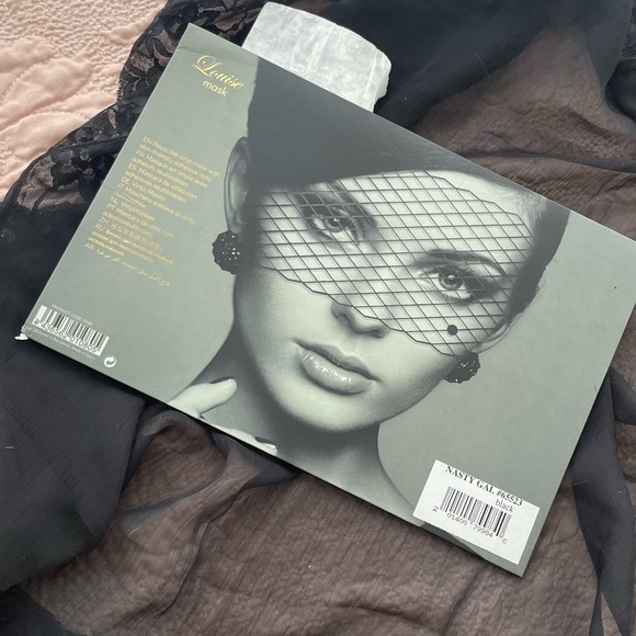 Bijou indiscrets fishnet face mask sticker decal Louise mask reusable new years - Picture 1 of 3